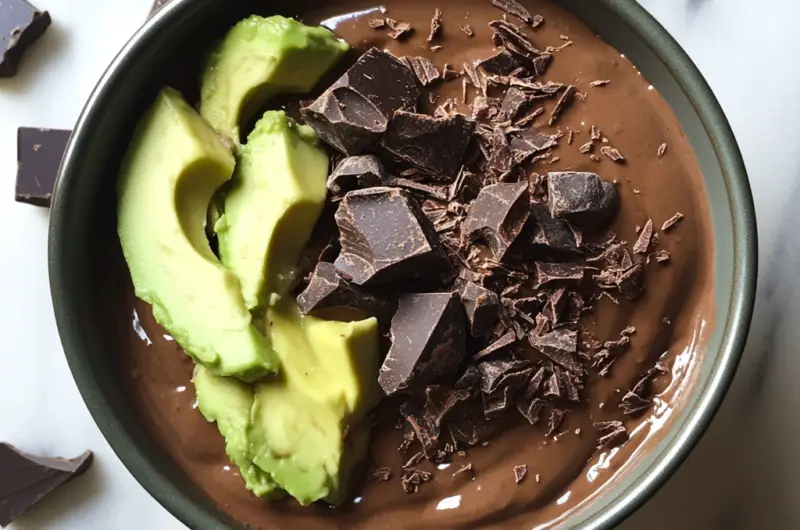 Creamy 5-Minute Avocado Chocolate Pudding 🥑🍫