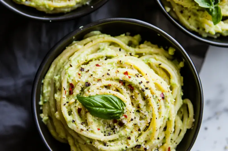 Creamy Avocado Pasta in 10 Minutes 🥑🍝